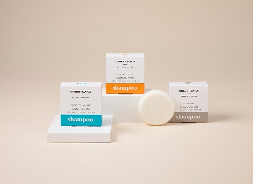 Refresh your hair with a natural shampoo bar 